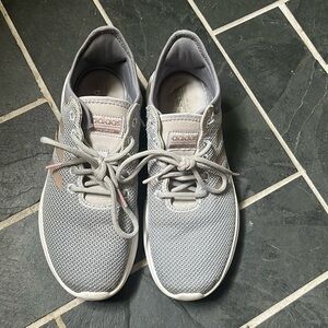 Gray women’s classic adidas sneakers size 7